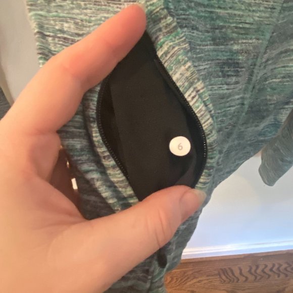 Lululemon Rulu Long Sleeve Top Green Heather Size 6 - Picture 3 of 4